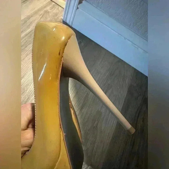 Steve Madden Caryssa Yellow Patent Leather Heels Platform Stiletto Size 7.5 Fun! - Picture 5 of 9